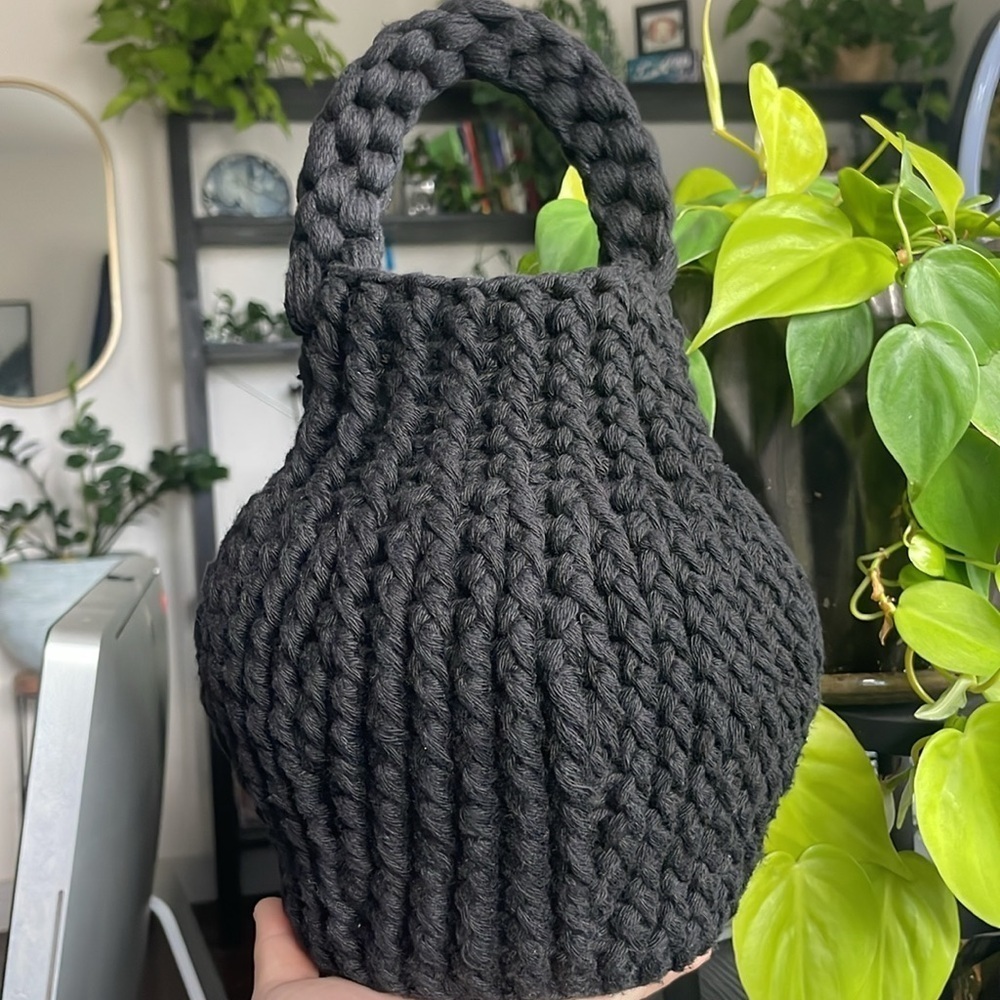 BLACK🏺Mozhdeh Matin mini cupis bag in black noir Nwt art structured crochet